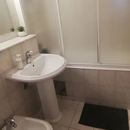 Fregata St * سبليت